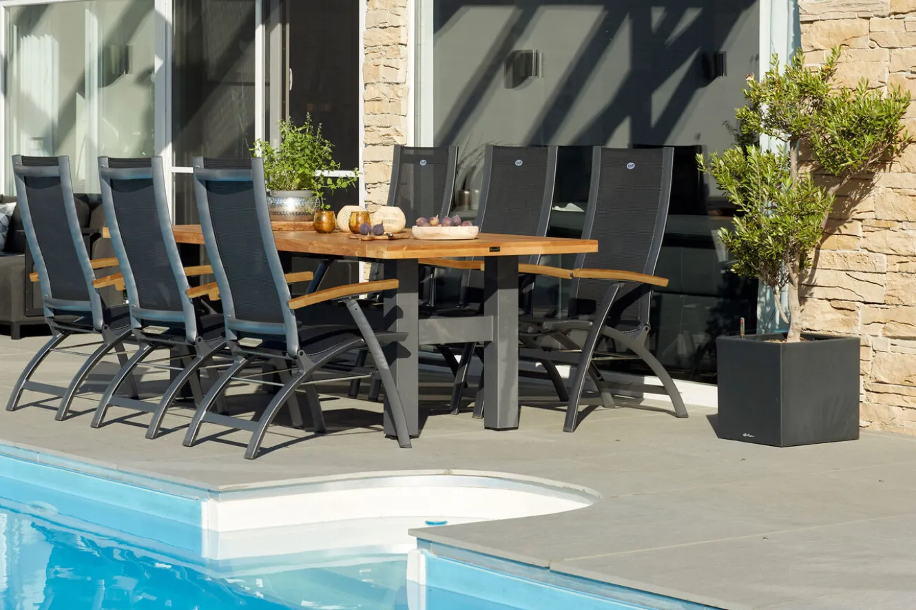 HARTMAN Sondermodell Yasmani / Primo Garten-Essgruppe, xerix/natur, Alu/Teak/Glaskeramik, 6 Klappstühle, 240x100cm, Teak Armlehnen