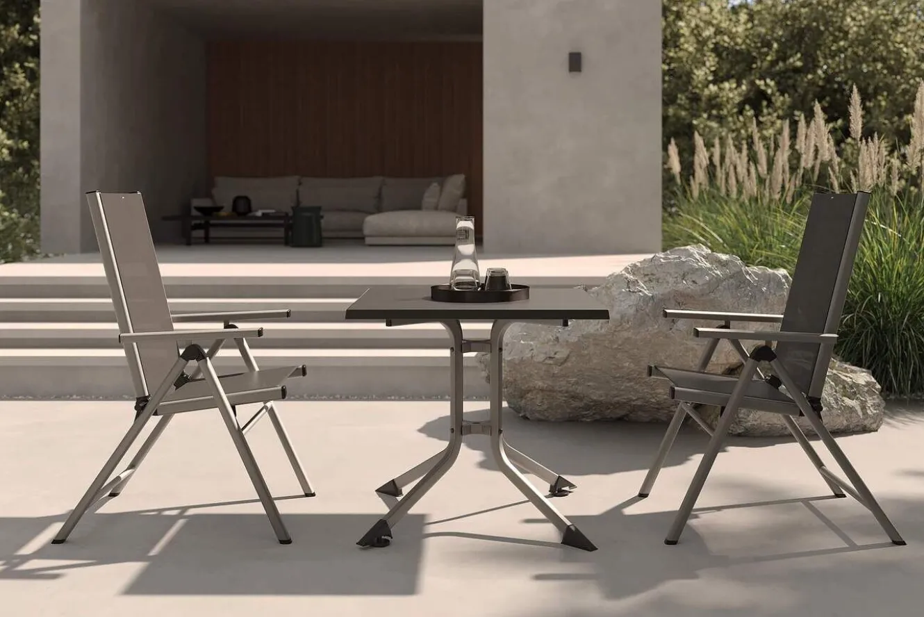 KETTLER BasicPlus Pro Balkon-Set, silber/anthrazit, Alu/Textilene, Tisch 80 x 80 cm, 2 Klappstühle