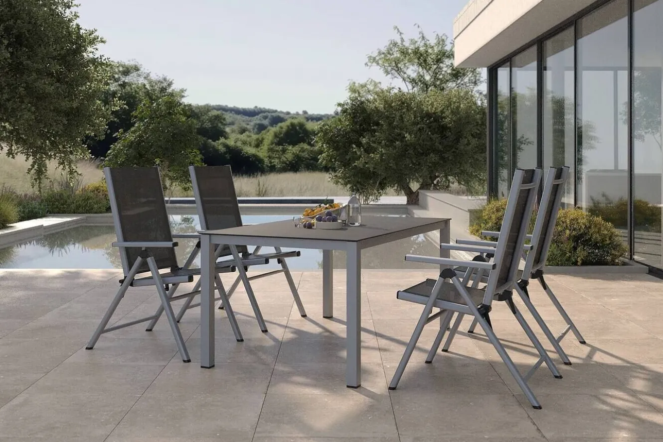 KETTLER BasicPlus Pro Garten-Essgruppe, silber/anthrazit, Alu/Textilene/Sicherheitsglas, 160 x 95 cm, 4 Klappstühle