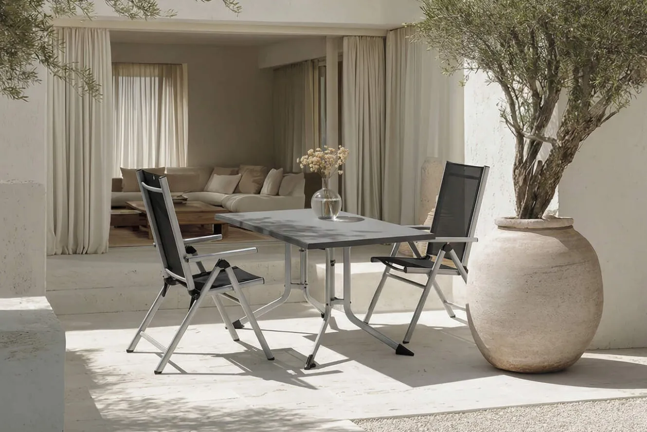 KETTLER BasicPlus Pro Garten-Essgruppe, anthrazit/silber, Alu/Textilene/KETTALUX, Tisch 140 x 95 cm, 2 Klappstühle
