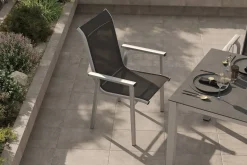 KETTLER BasicPlus Pro Garten-Essgruppe, silber/anthrazit, Alu/Textilene, ausziehbarer Tisch 180/280 x 100 cm, 8 Stapelsessel