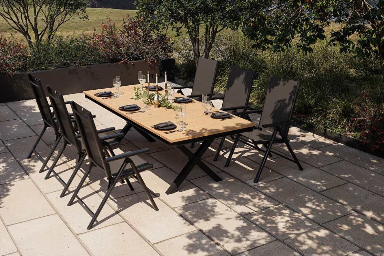 KETTLER BasicPlus Pro Garten-Essgruppe mit LED-Beleuchtung, anthrazit/natur, Alu/Holzimitat, 240 x 100 cm, 6 Klappstühle