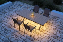KETTLER BasicPlus Pro Garten-Essgruppe, anthrazit/natur, Alu/Holzimitat, LED-Beleuchtung, Tischplatte 240 x 100 cm, 4 Stapelsessel