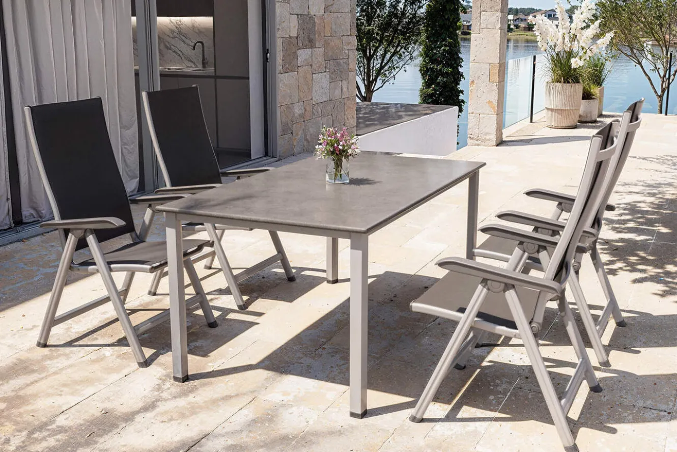 KETTLER Cubic/Basic Plus Garten-Essgruppe, silber/anthrazit, Alu/Textilene, Tisch 160 x 90 cm, 4 Klappstühle
