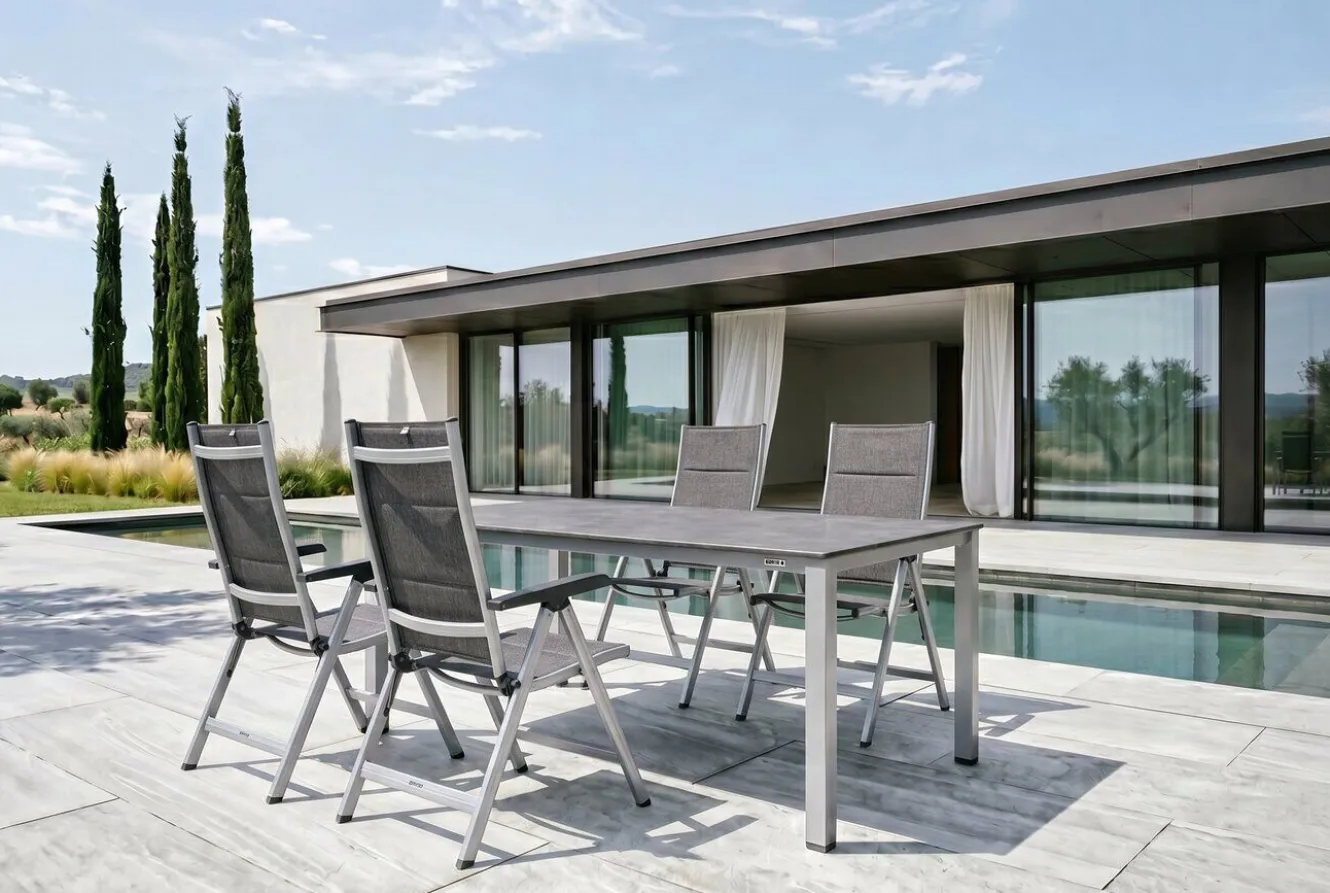 KETTLER Cubic/ Basic Plus Padded Garten-Essgruppe, silber/anthrazit, Alu/Textilene, Tisch 160 x 90 cm, 4 Klappstühle