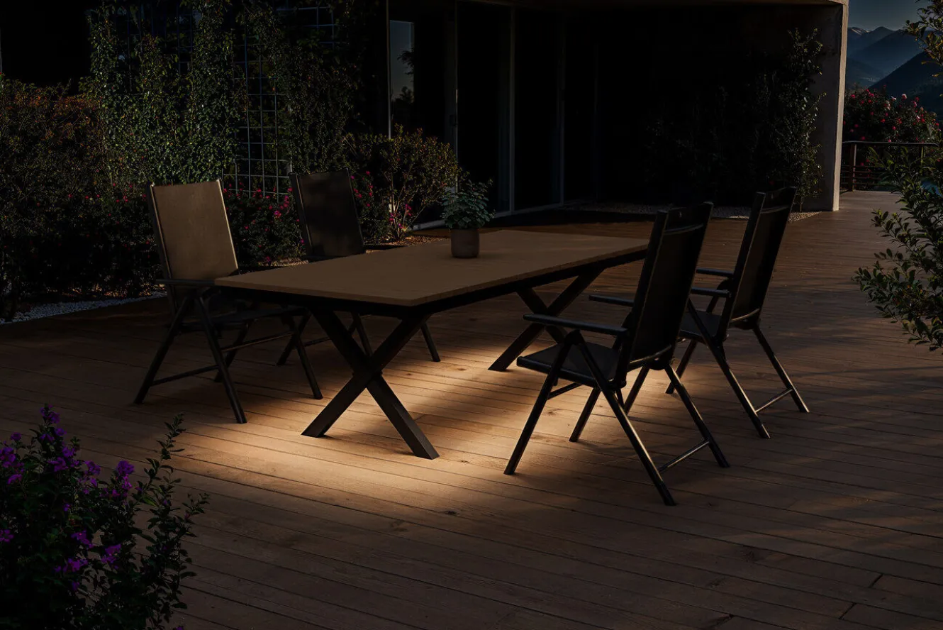 KETTLER Exklusivmodell BasicPlus Pro, Garten-Essgruppe mit LED-Beleuchtung, anthrazit/natur, Alu/Holzimitat, 240 x 100 cm, 4 Klappstühle