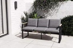 OUTFLEXX Alexander Bank, mattgrau, Alu/Teak, 154x55x75 cm, mit Armlehnen, inkl. Polster