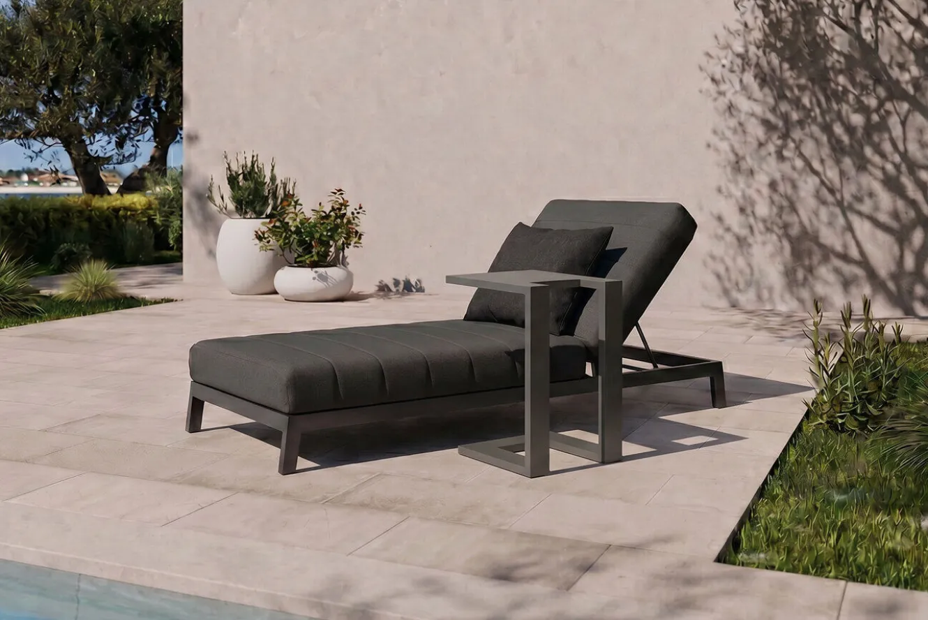 OUTFLEXX Bite Gartenliegen-Set mit Beistelltisch, anthrazit, Aluminium/Polyester, 205 x 90 cm, schnelltrocknend, inklusive Dekokissen