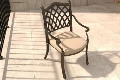 OUTFLEXX Cambridge Gartenstuhl, bronze/khaki, Alu/Polyester, ca. 68 x 65 x 89 cm, inkl. Kissen, stapelbar, pulverbeschichtet