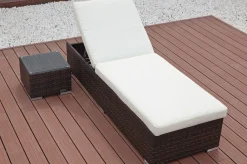 OUTFLEXX 2er-Set Sonnenliegen, braun marmoriert, Polyrattan, je 200x70x45cm, mit Beistelltisch
