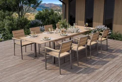 OUTFLEXX Falun Garten-Essgruppe mit 8 Sesseln, braun, Edelstahl/Teakholz, 200 x 100 cm ausziehbar, stapelbar, FSC®-zertifiziertes Produkt