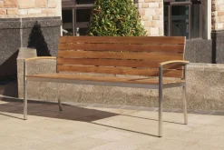 OUTFLEXX Gartenbank, Teakholz/Edelstahl, 3-Sitzer, 160x55x80cm, FSC®-zertifiziertes Produkt