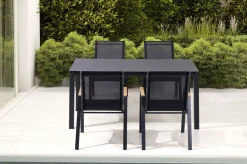 OUTFLEXX Garten-Essgruppe, anthrazit matt/schwarz, Alu/Spraystone/Textilen, 160x95 cm, 4 Stapelstühle