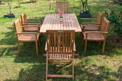 OUTFLEXX Garten-Essgruppe, natur, Akazie, Ausziehtisch 150/200 x 90 cm, 2 Klappstühle, 4 Armlehnensessel, FSC®-zertifiziertes Produkt