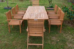 OUTFLEXX Garten-Essgruppe, natur, Akazie, Ausziehtisch 150/200 x 90 cm, 2 Klappstühle, 6 Armlehnensessel, 5-fach verstellbar, FSC®-zertifiziertes Produkt