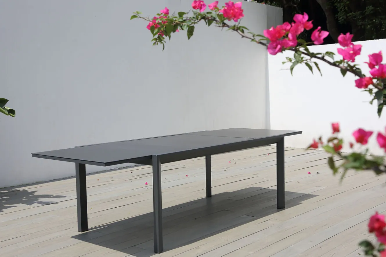 OUTFLEXX Grawford Gartentisch, ausziehbar 180-270cm, Glaskeramik anthrazit, Aluminium