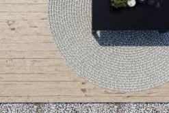 OUTFLEXX Harmony Outdoor Teppich, Aluminium-White, recyceltes PET-Garn, Ø 200 cm, für Innen- und Außenbereich geeignet
