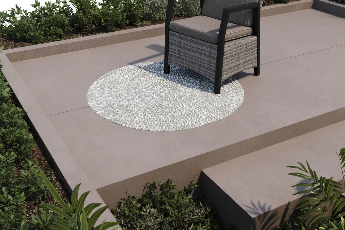 OUTFLEXX Harmony Outdoor Teppich, Aluminium-White, rund, PET-Garn aus recyceltem Material, Ø 120 cm, für Innen- und Außenbereiche geeignet
