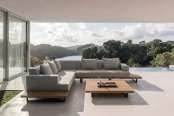 OUTFLEXX Icon Gartenlounge, hellgrau, Alu/Olefin, Tisch 120 x 120 cm, inkl. 5 Dekokissen, FSC®-zertifiziertes Produkt