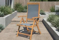 OUTFLEXX Klappstuhl, 5-fach verstellbar, Akazie FSC®-zertifiziert, 60x71x107cm