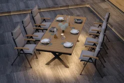 OUTFLEXX Luminara Garten-Essgruppe mit LED-Beleuchtung, anthrazit matt/natur, Alu / Textilen / Holzimitat, 240 x 100 cm, 6 Klappstühle, inkl. Auflagen