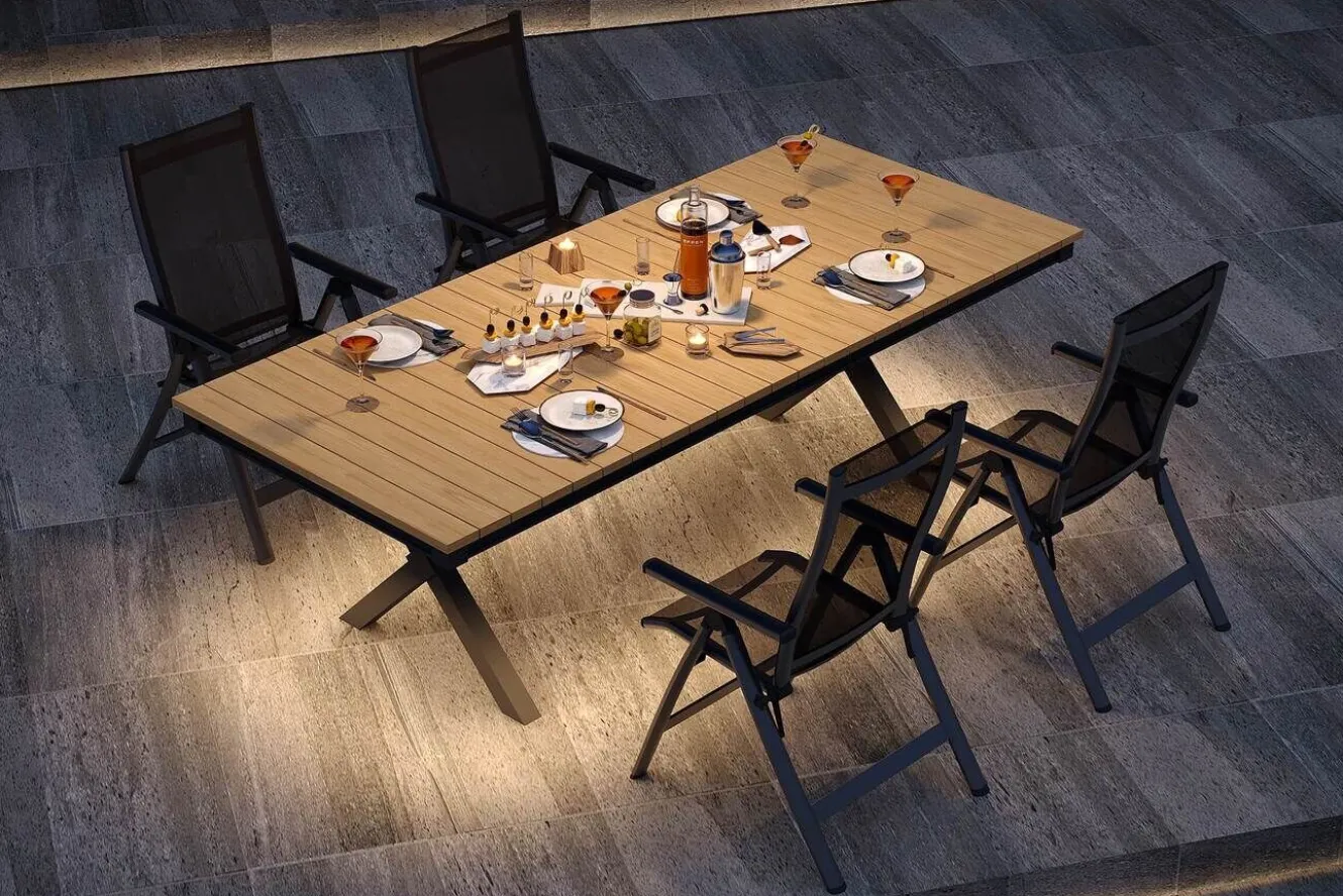 OUTFLEXX Luminara Garten-Essgruppe, anthrazit matt/natur, Alu / Holzimitat / Textilen, 240 x 100 cm, 4 Klappstühle, LED-Beleuchtung