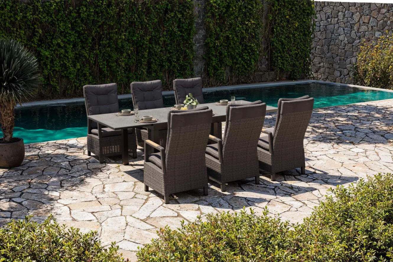 OUTFLEXX Nova Garten-Essgruppe, anthrazit matt/anthrazit, Aluminium/Polyrattan, Tisch 160/260 x 100 cm, 6 Dining-Sessel, FSC®-zertifiziertes Produkt