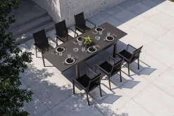 OUTFLEXX Premium Garten-Essgruppe, anthrazit matt/schwarz, Alu/Spraystone/Textilene, Tisch 160/260 x 100 cm, ausziehbar, 6 Stapelsessel