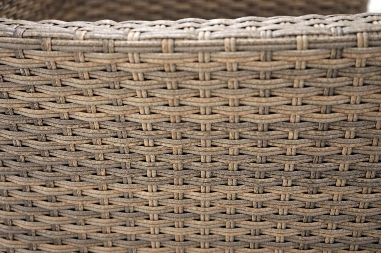 OUTFLEXX Rabida Garten-Essgruppe, champagner-meliert, Polyrattan, Tisch 90 x 90 cm, 4 Stapelsessel, Glasplatte in Steinoptik