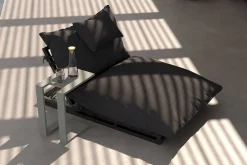 OUTFLEXX Ribe Gartenliegen-Set, dunkelgrau/schwarz, Aluminium/Polyester, 190 x 120 cm, verstellbar, inkl. Auflage und U-Beistelltisch