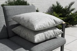OUTFLEXX Tampere Dekokissen, modern line, 100% Polyacryl, 45 x 45 cm, Premium 2er-Set