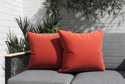 OUTFLEXX Tampere Dekokissen, orange, 100% Polyacryl, 45 x 45 cm, Premium 2er-Set