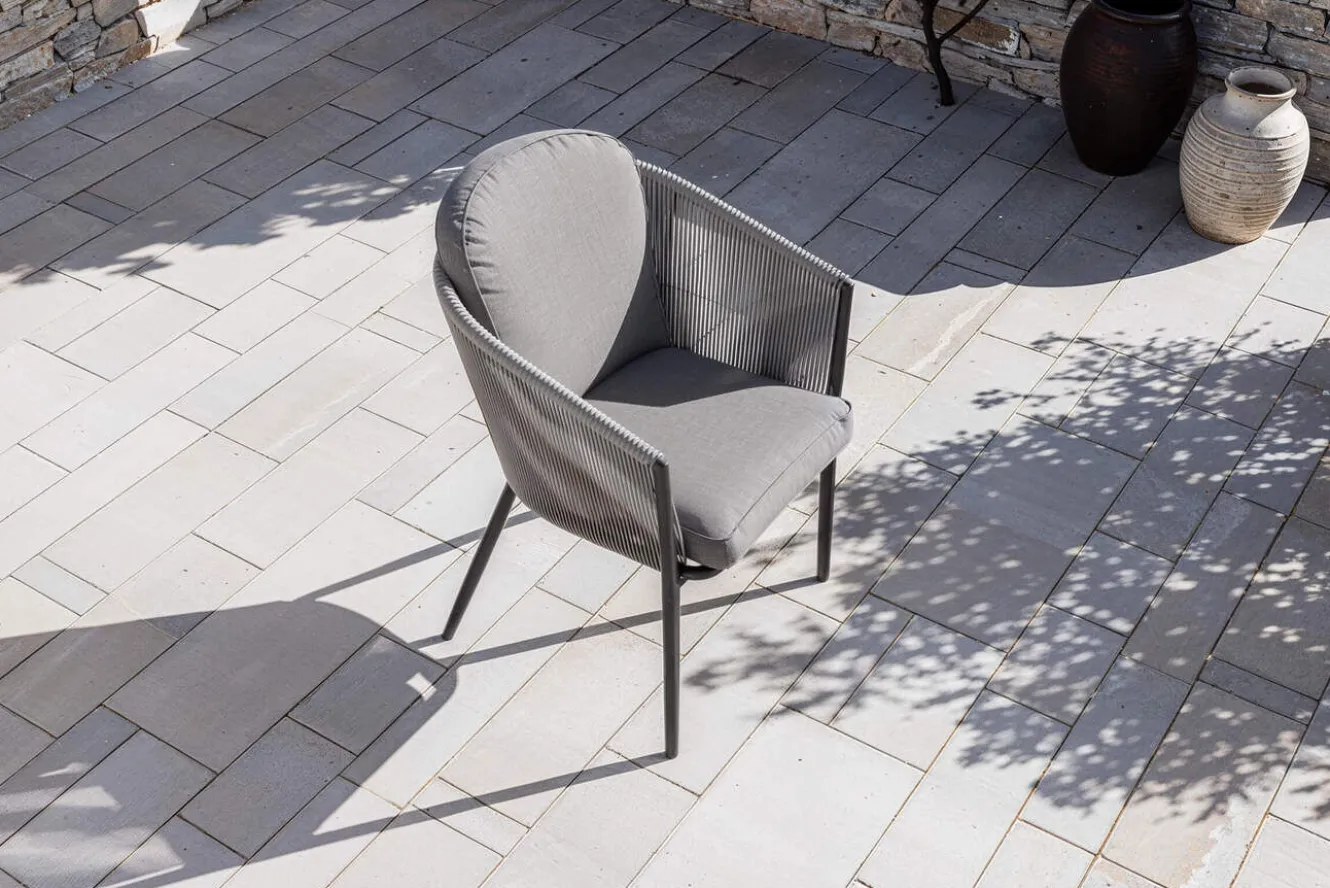OUTFLEXX Tavio Garten-Essgruppe, schwarz/dunkelgrau, Alu/Rope/Steinimitat, 200/260 x 103 cm, ausziehbar, 6 Diningsessel
