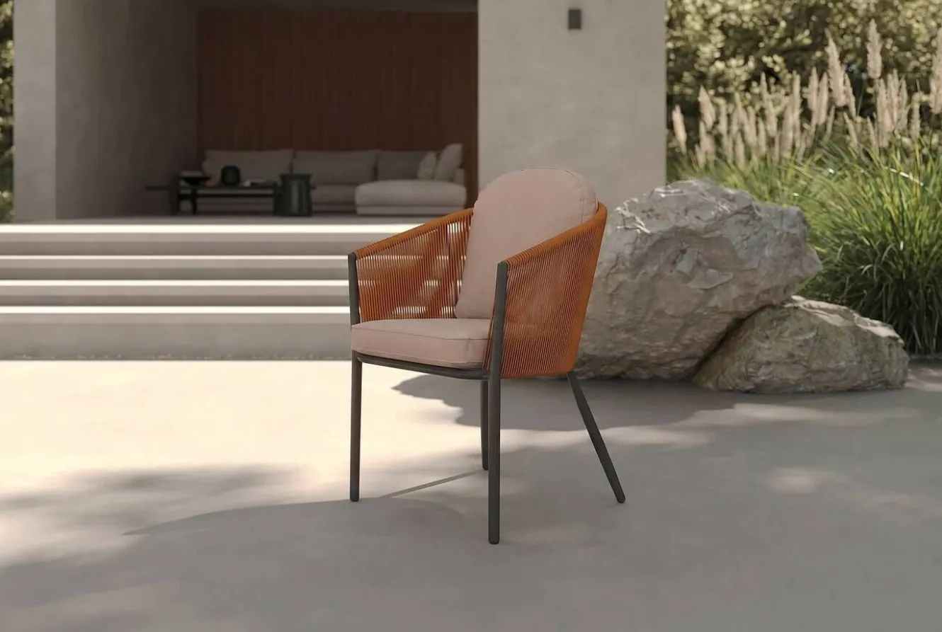 OUTFLEXX Tavio Garten-Essgruppe, anthrazit matt/orange, Alu/Rope-Geflecht, Spraystone-Tischplatte 160 x 95 cm, 4 Diningsessel