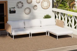 OUTFLEXX Visby Gartenlounge 4-teilig, creme/weiß, Alu/Stahl, inkl. Kissen & Ottomane, elektrophoretisch beschichtet