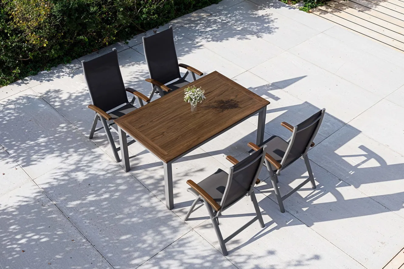 VILLANA Garten-Essgruppe, silber/schwarz, Alu / Akazie, Gartentisch 150 x 90 cm, 4 Klappstühle, FSC®-zertifiziertes Produkt