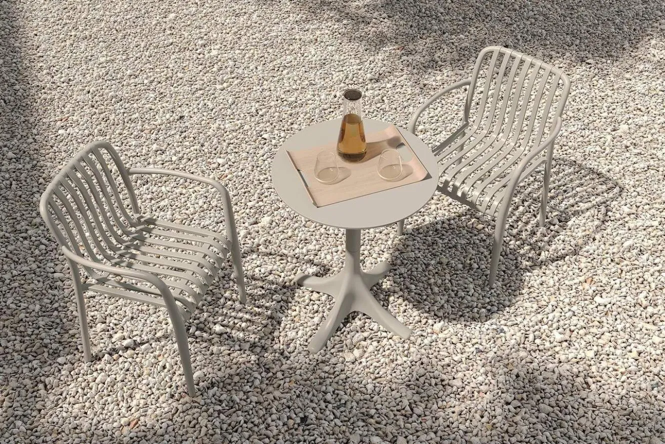 VILLANA Pico Soft Balkon-Set, grau, Kunststoff, Tisch Ø 70 cm und 2 Stapelsessel, UV-beständig, wetterfest