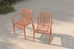 VILLANA Pico Soft Stapelsessel 2er-Set, ziegelrot, Kunststoff, 54 x 58,5 x 80,5 cm, stapelbar, UV-beständig