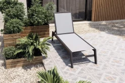 VILLANA Sylvania Gartenliege, anthrazit/grau, Alu/Textil, vertikal verstellbar,mit Fußkappen